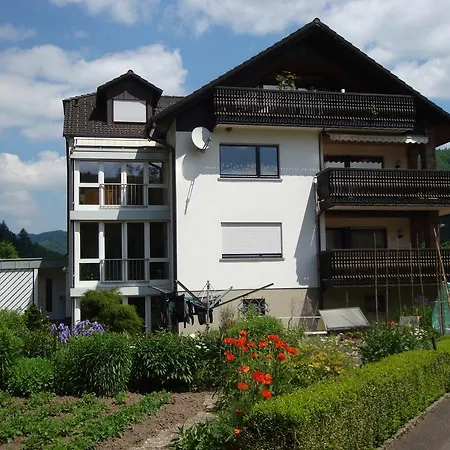 Daire Ferienwohnung P. Huber Oppenau